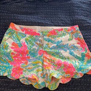 Lilly Pulitzer 5” Buttercup Shorts
